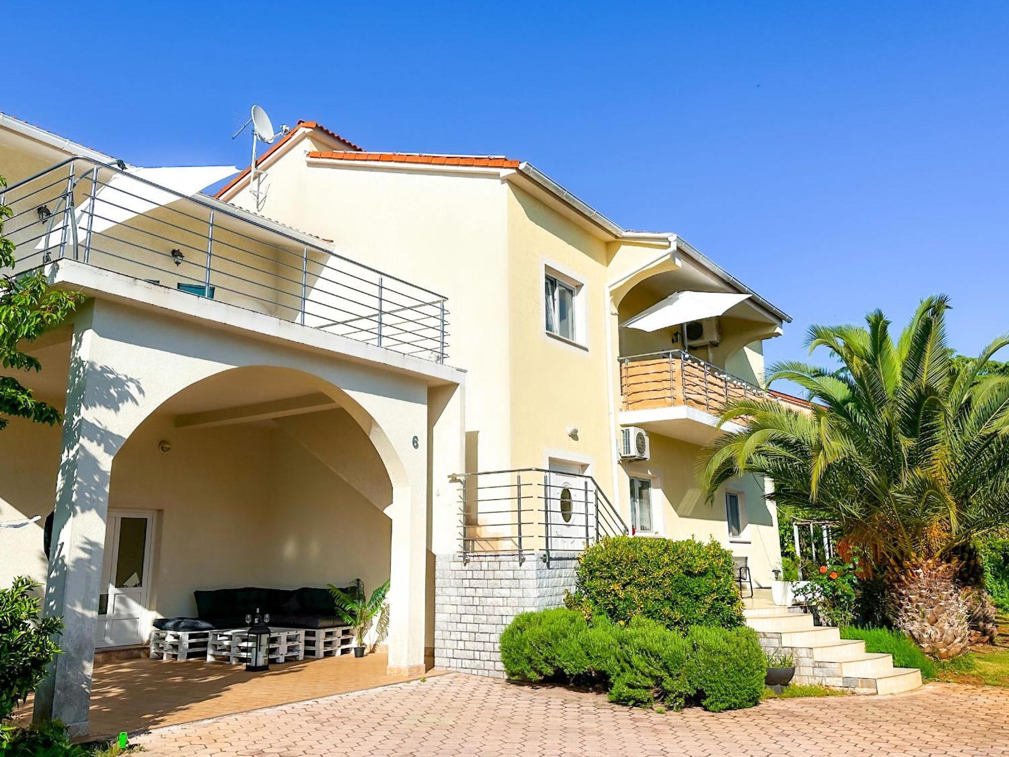 Sunside Apartments Pola Esterno foto