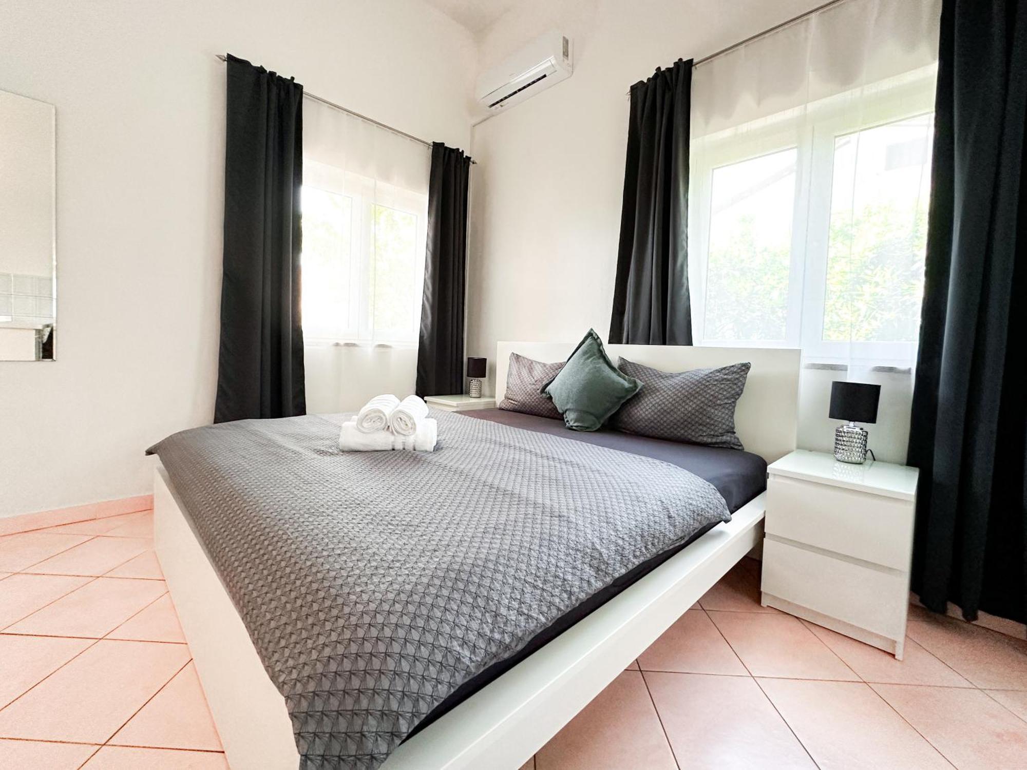 Sunside Apartments Pola Esterno foto